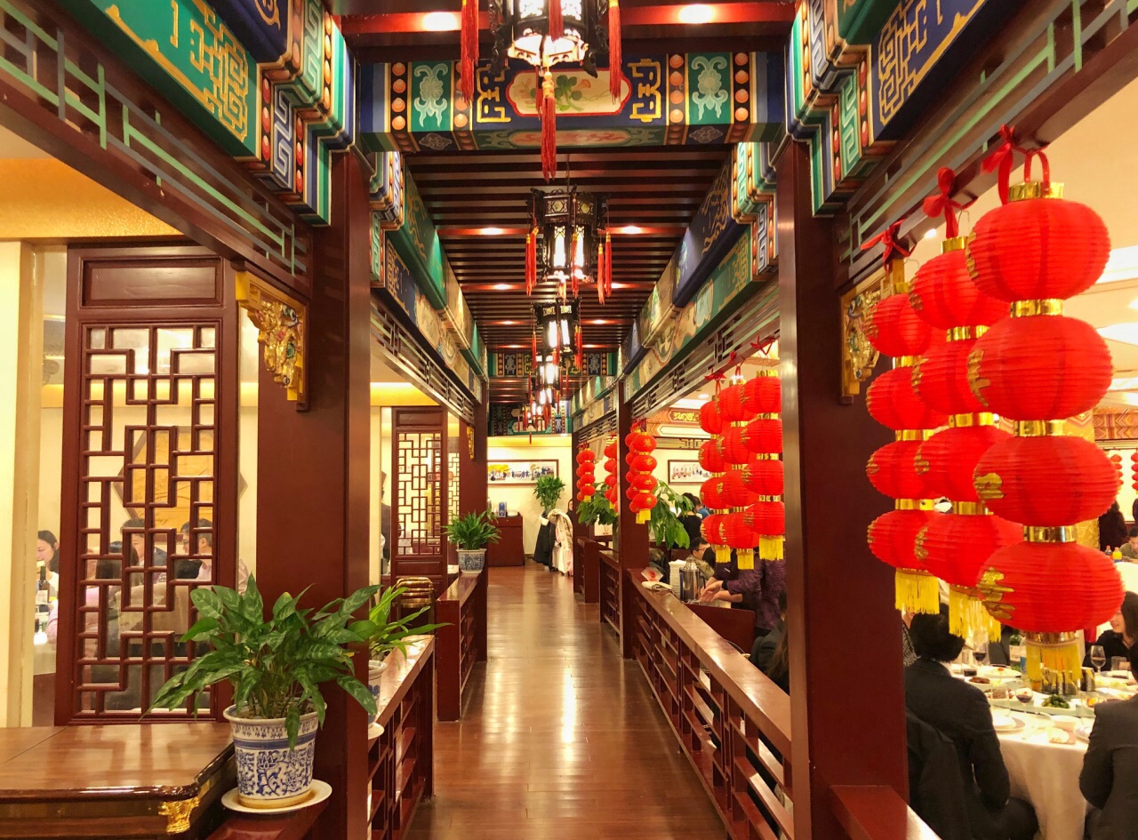 全聚德为食客带来烤鸭美食之旅(图1)