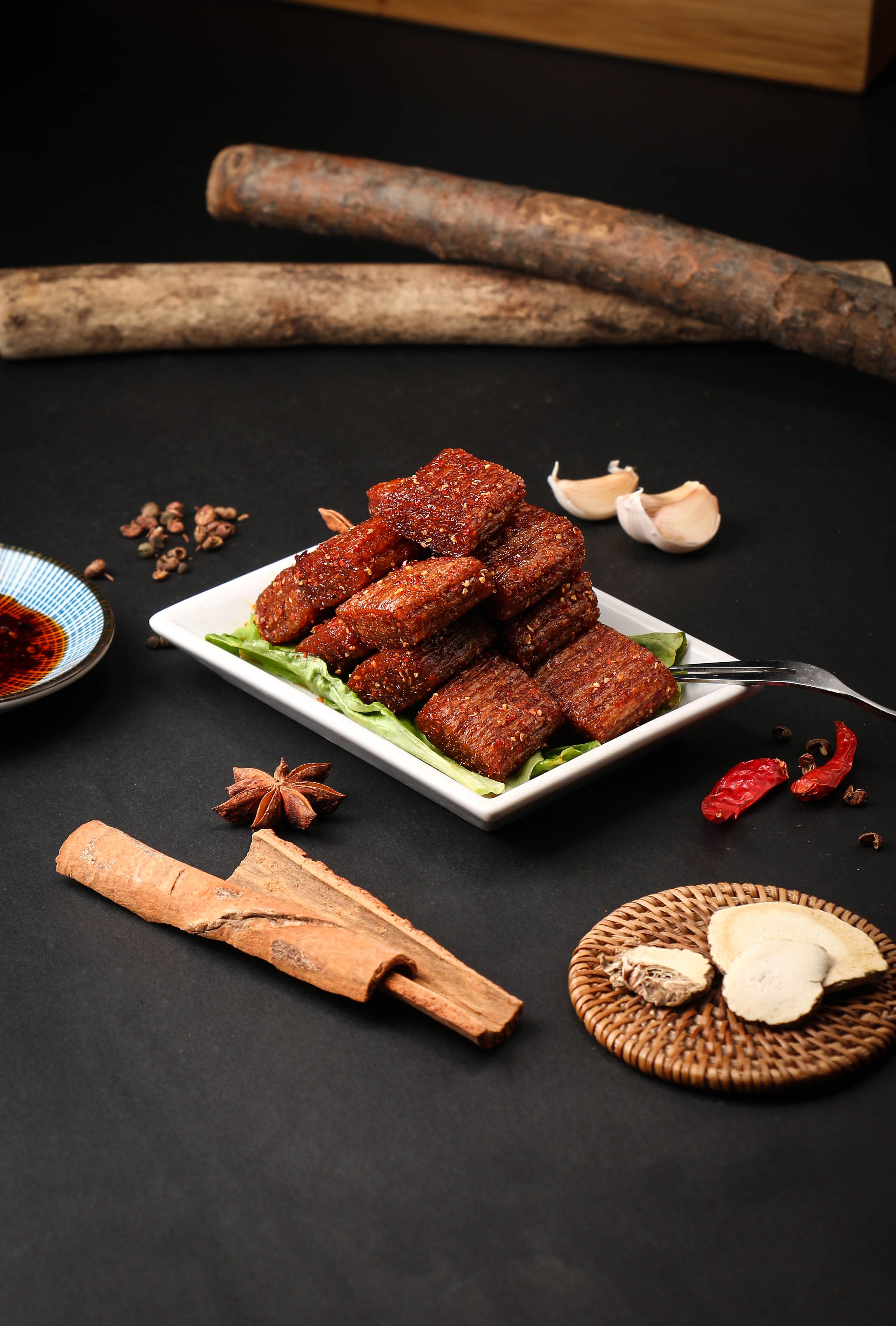 美食节目的2023：不止电子榨菜