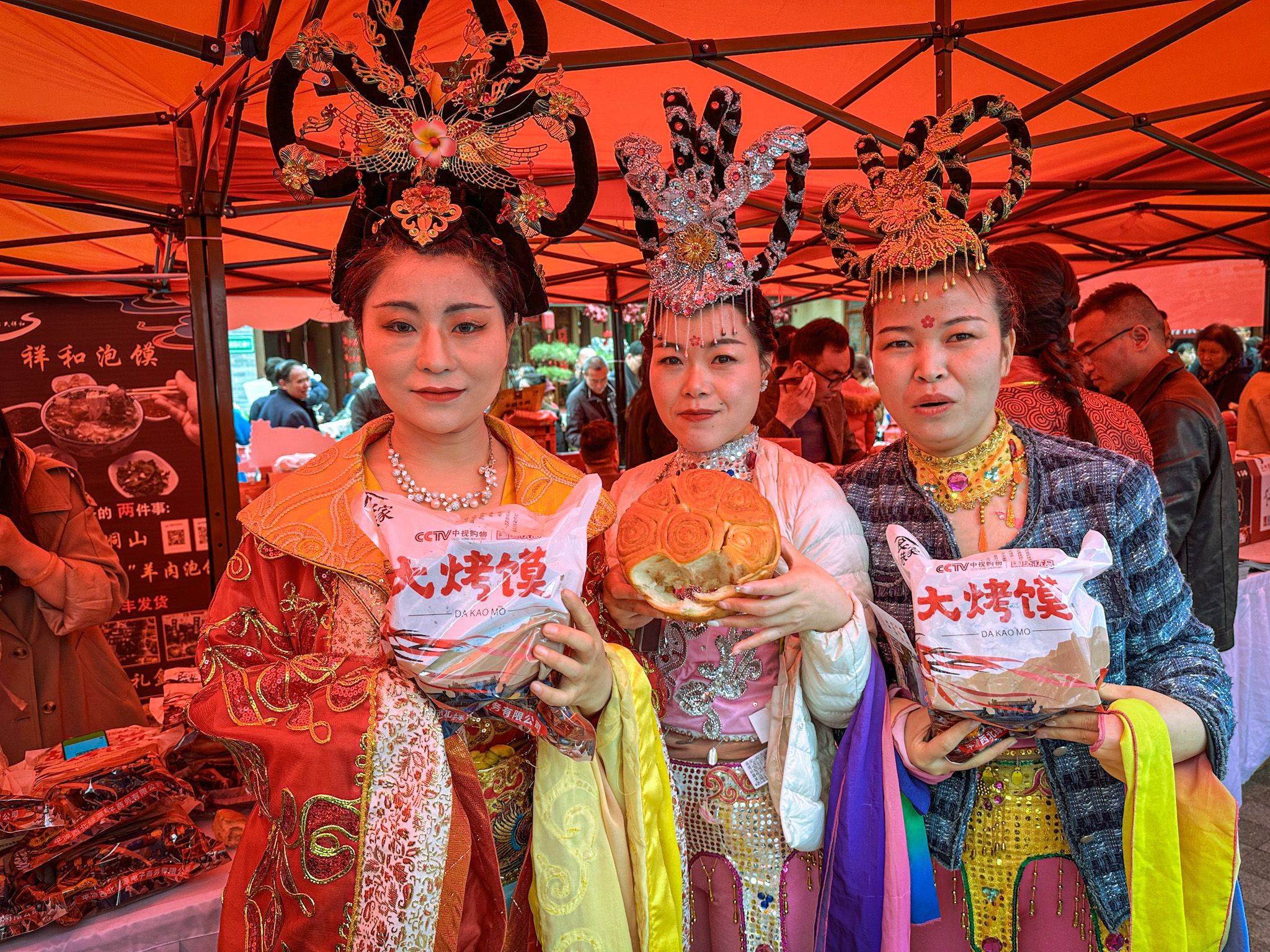 食家巷特色美食惊艳打卡天水麻辣烫(图2)